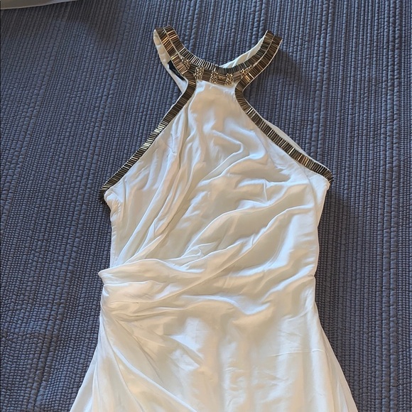 BNWOT Stylish White Dress with Gold Detailing By BEBE - Picture 8 of 11